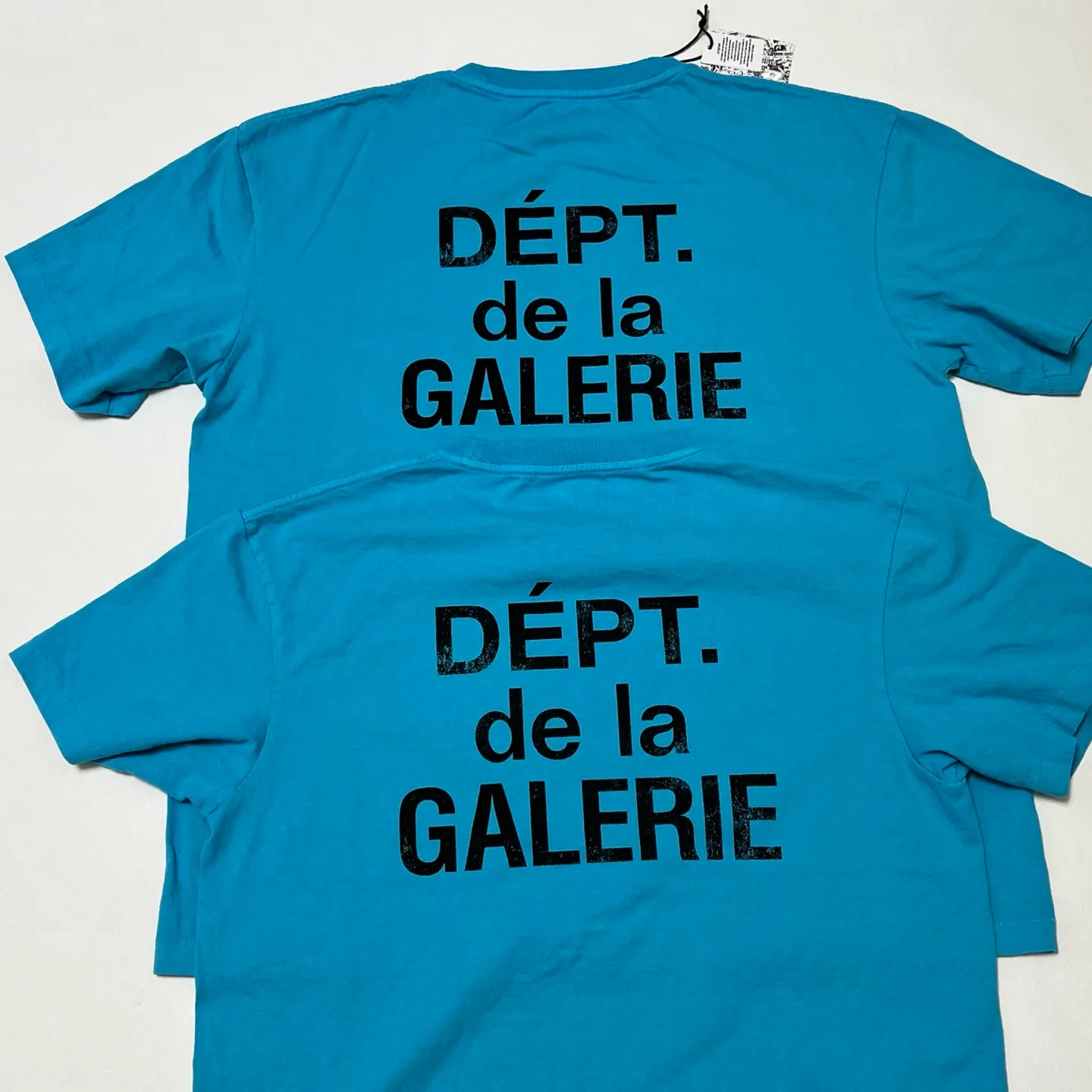 Pattern comparison GALLERY DEPT. FRENCH TEE/LIGHT TEAL Lake Blue French Lake Blue S-XL Summer dopamine color American retro Original consistent OE yarn bobbin fabric Garment dyeing Printing heavy wash water distressing simulated natural distressing effect Correct accessories Top purchasing level